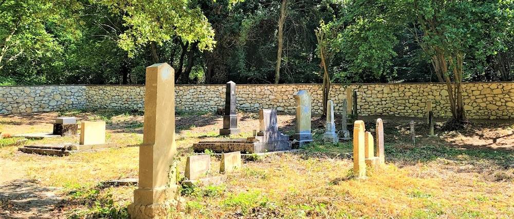 MAZSÖK-forrásból teljes körűen megújult a somogyvári zsidó temető